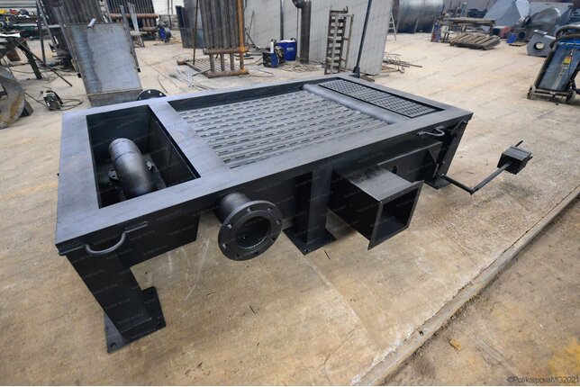 Топка ручная с поворотными колосниками котла КВм 0.5